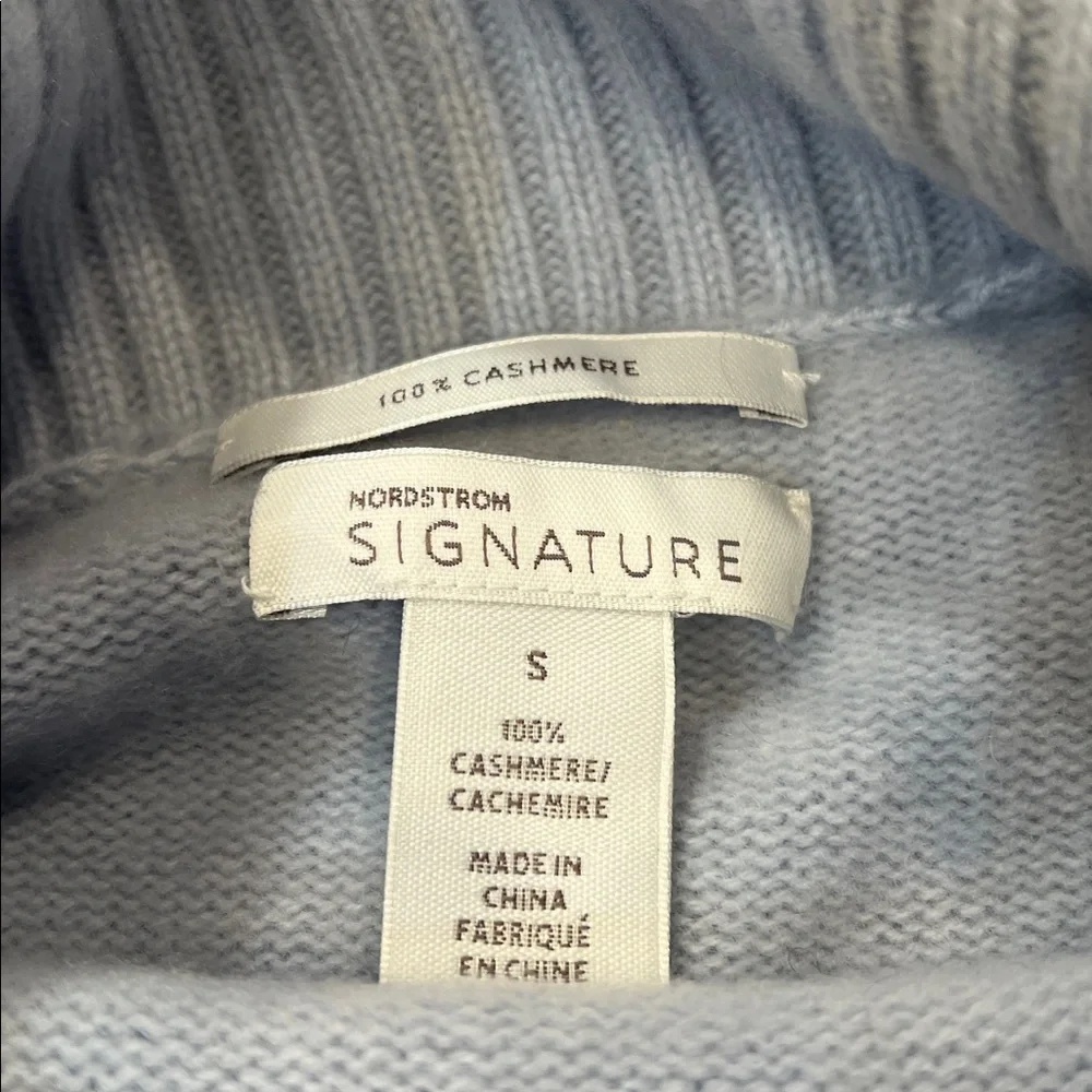 Nordstrom Cashmere‎ Soft Sky Blue Cowl Neck Sweater Size Small